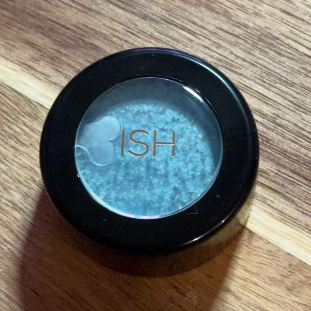 ISH Shimmy‎ Shadow Eyeshadow #IMSMOKINGHOT CELESTIAL .06oz